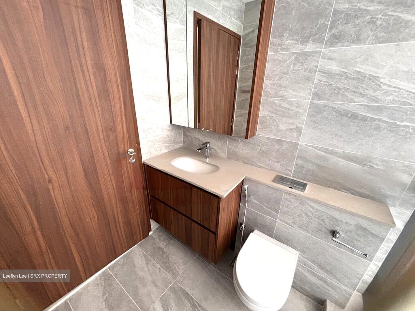 Phoenix Residences (D23), Apartment #449875771